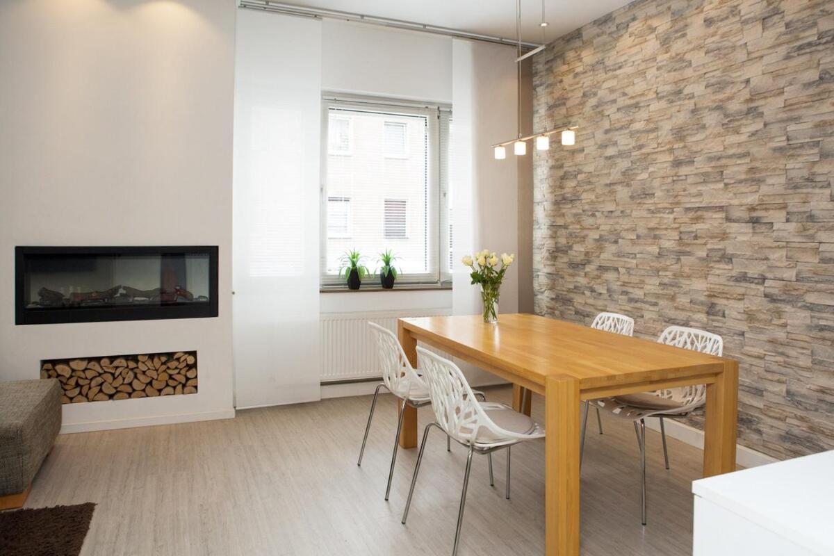 Apartment Stylish At Station